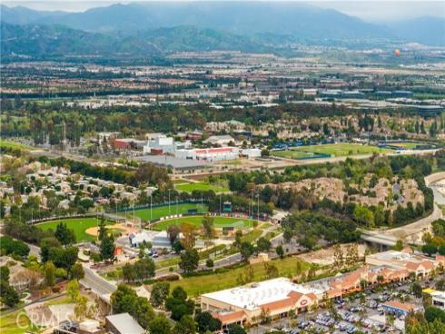 20 Chenile , Irvine, CA