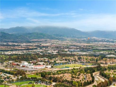 20  Chenile  , Irvine, CA