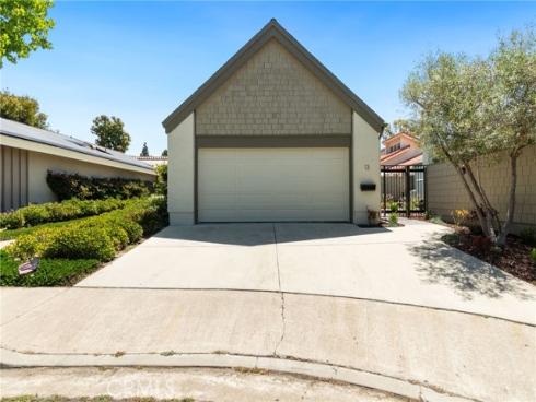 13 Aspen Tree Lane, Irvine, CA