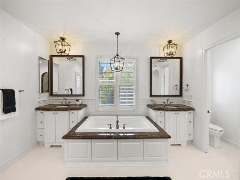 31 Prairie , Irvine, CA