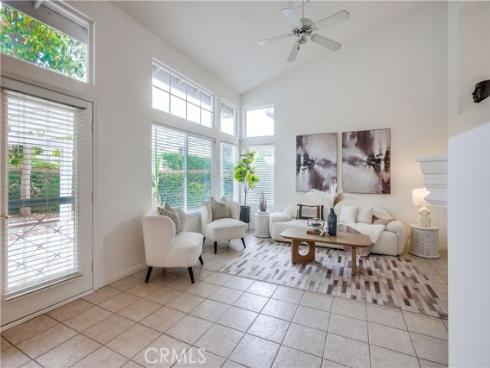 30 Oakhurst Road, Irvine, CA