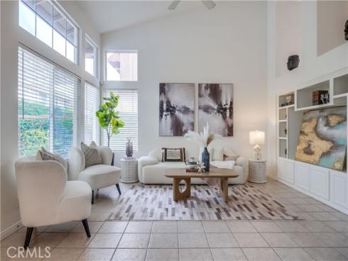 30 Oakhurst Road, Irvine, CA