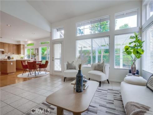 30 Oakhurst Road, Irvine, CA