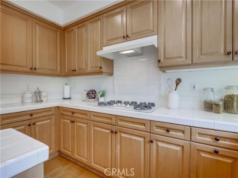 30 Oakhurst Road, Irvine, CA