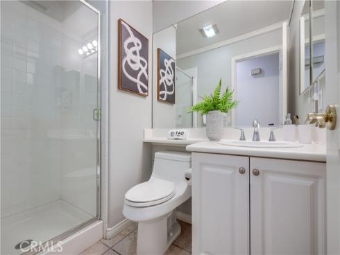 30 Oakhurst Road, Irvine, CA