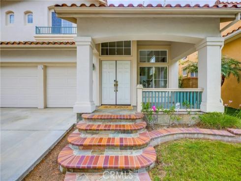 30 Oakhurst Road, Irvine, CA