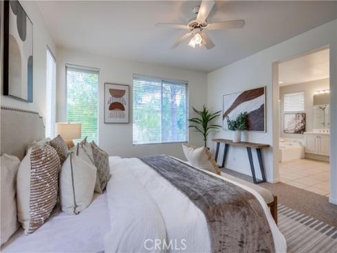 30 Oakhurst Road, Irvine, CA