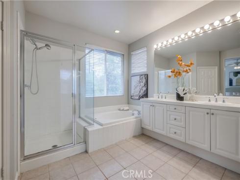 30 Oakhurst Road, Irvine, CA