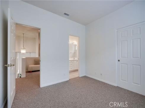 30 Oakhurst Road, Irvine, CA