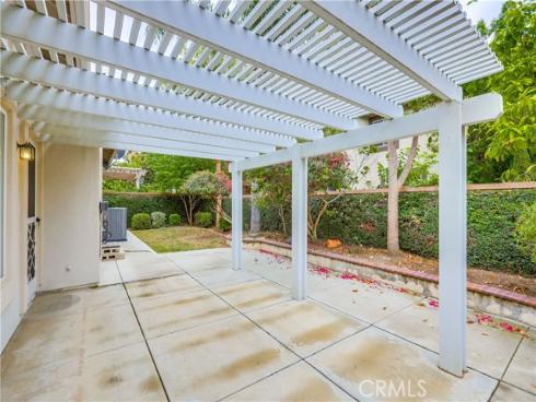 30 Oakhurst Road, Irvine, CA