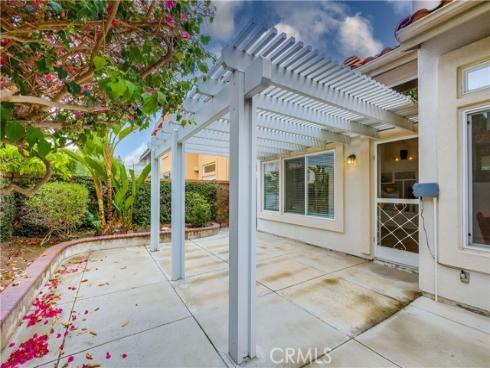 30 Oakhurst Road, Irvine, CA