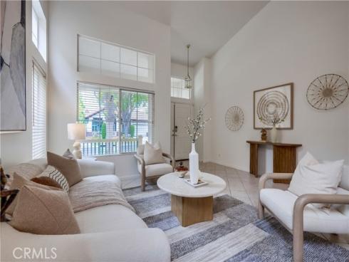 30 Oakhurst Road, Irvine, CA