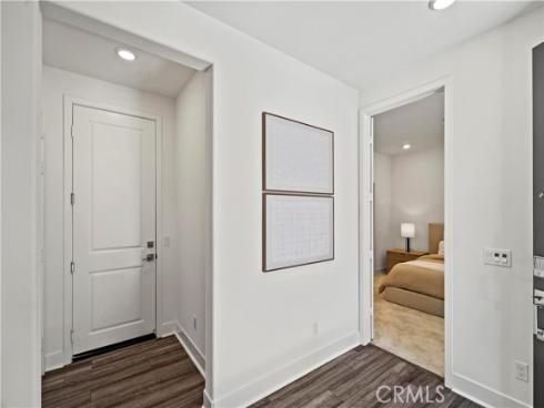 297 Lynx , Irvine, CA