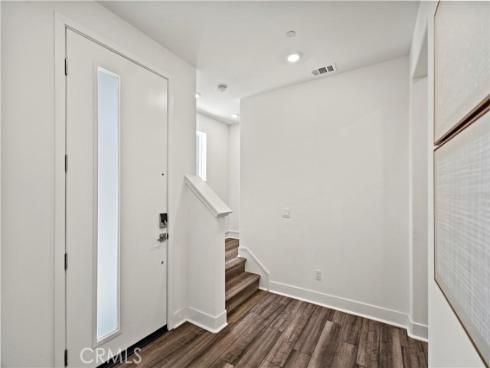 297 Lynx , Irvine, CA