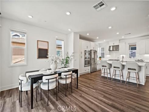 297 Lynx , Irvine, CA