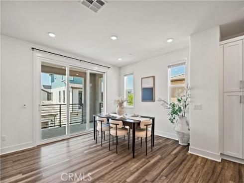 297 Lynx , Irvine, CA