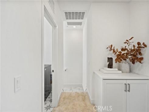 297 Lynx , Irvine, CA