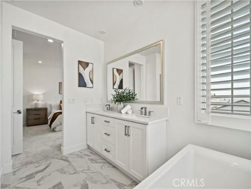 297 Lynx , Irvine, CA