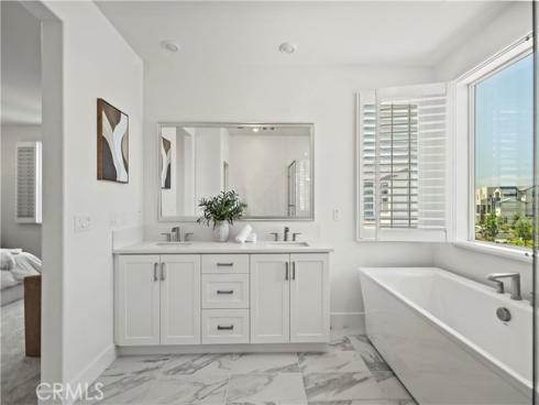 297 Lynx , Irvine, CA