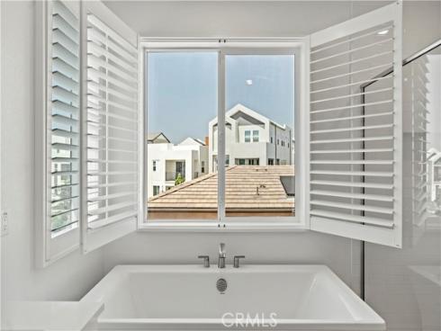 297 Lynx , Irvine, CA