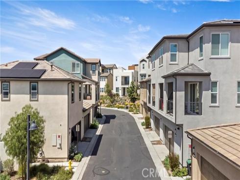 297 Lynx , Irvine, CA