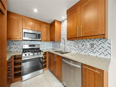 549 Springbrook , Irvine, CA