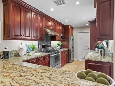 77 Seton Road, Irvine, CA