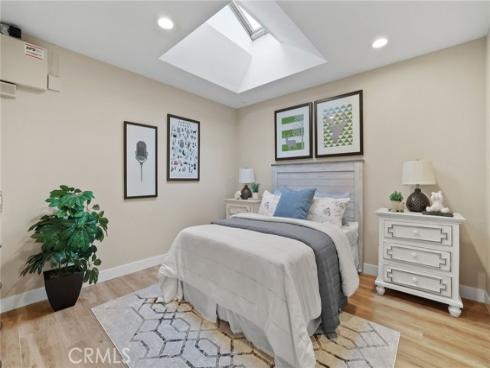 77 Seton Road, Irvine, CA