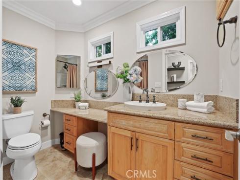 77 Seton Road, Irvine, CA