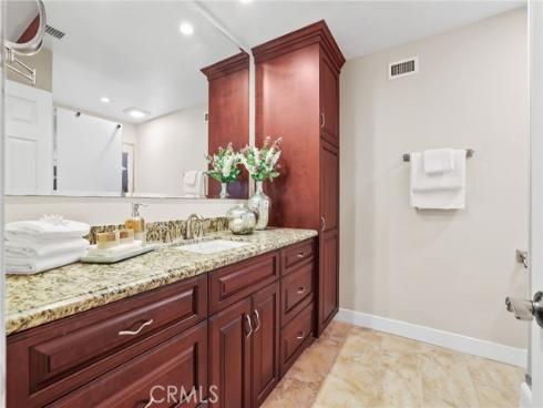 77 Seton Road, Irvine, CA