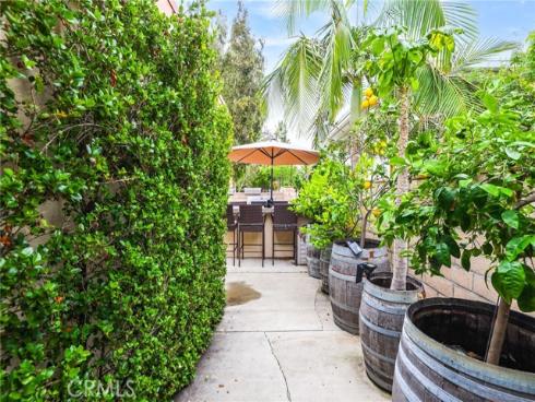 77 Seton Road, Irvine, CA