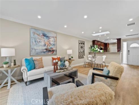 77 Seton Road, Irvine, CA