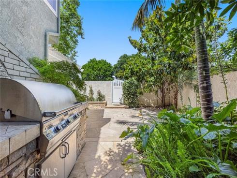 45 Colonial , Irvine, CA