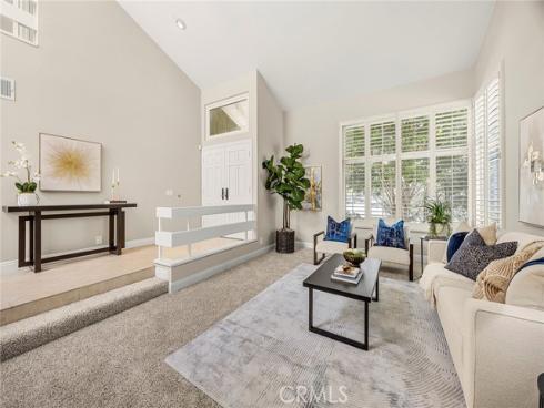 45 Colonial , Irvine, CA