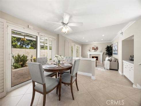 45 Colonial , Irvine, CA