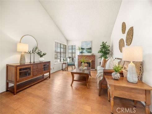 77 S Havenwood 27 , Irvine, CA