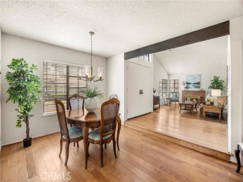 77 S Havenwood 27 , Irvine, CA