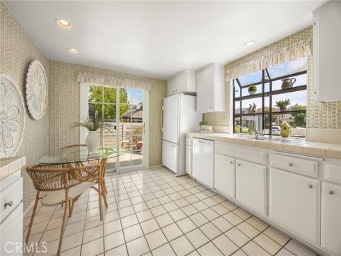 77 S Havenwood 27 , Irvine, CA