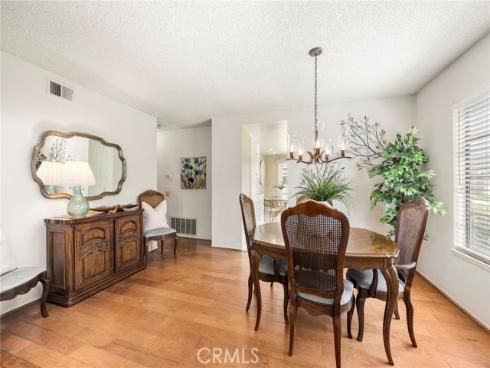 77 S Havenwood 27 , Irvine, CA