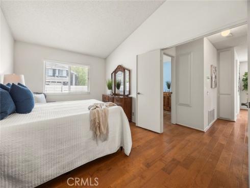 77 S Havenwood 27 , Irvine, CA