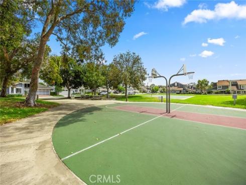 77 S Havenwood 27 , Irvine, CA