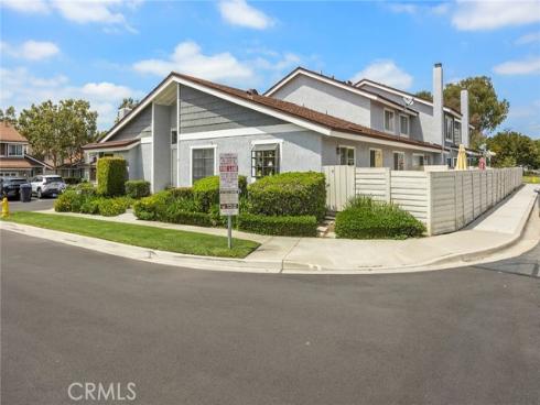77 S Havenwood 27 , Irvine, CA