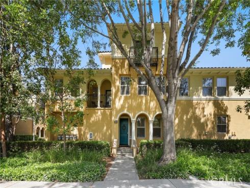 211 Groveland , Irvine, CA