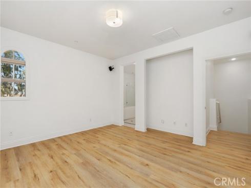 211 Groveland , Irvine, CA