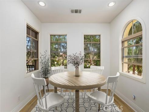 211 Groveland , Irvine, CA