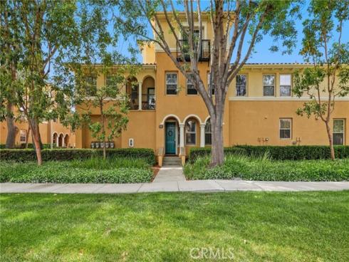 211 Groveland , Irvine, CA