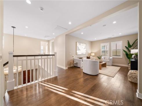 74 Gainsboro , Irvine, CA