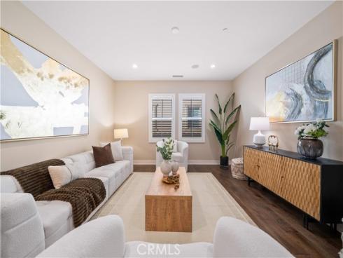 74 Gainsboro , Irvine, CA