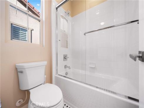 74 Gainsboro , Irvine, CA