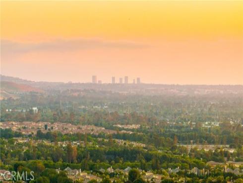 74  Gainsboro  , Irvine, CA